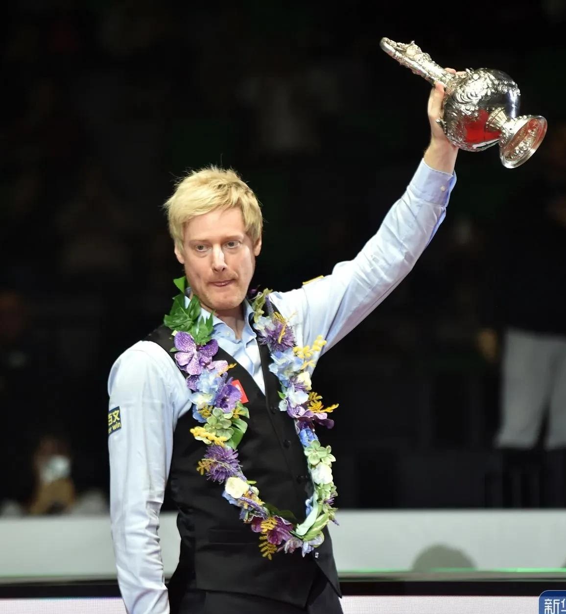 攻守两端实 攻守两端实