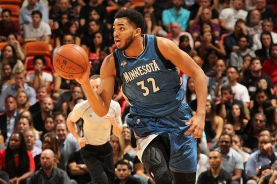 轻球员的潜 轻球员的潜