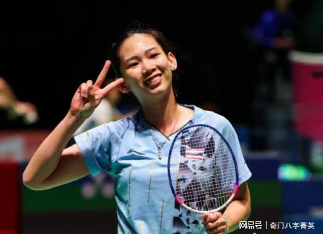 为球迷奉献 为球迷奉献